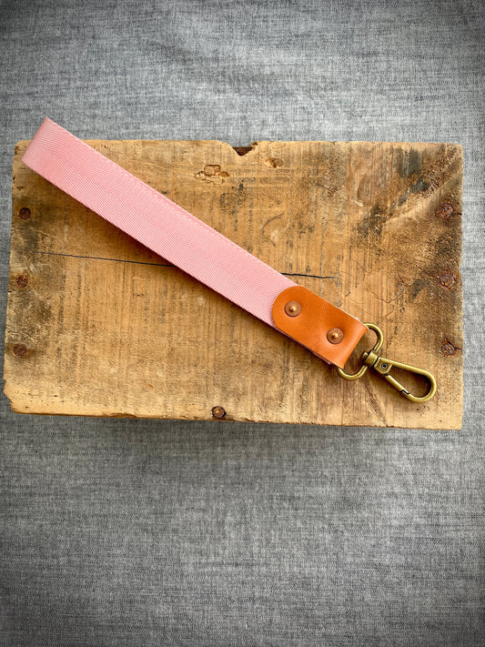 Wristlet (pink nylon)