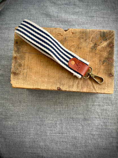 Wristlet (navy & white)